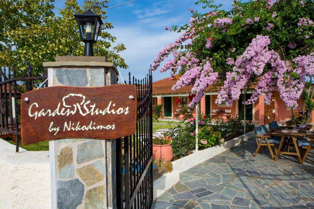 Nikodimos Garden Studios Агиос-Георгиос Экстерьер фото